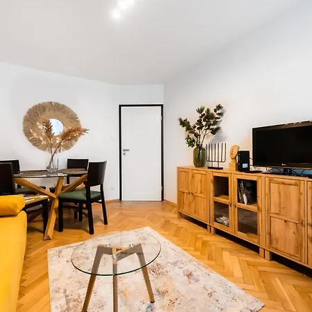 Metro Swietokrzyska Boho Aesthetic Apartment Warsaw Exterior photo